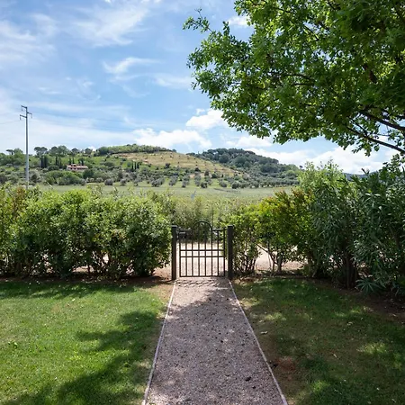 Podere Vignanova & 4*