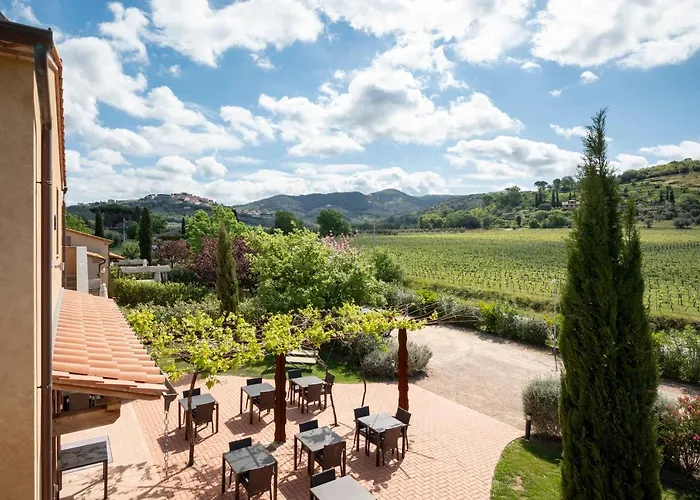 Podere Vignanova & 住宿加早餐酒店 4*