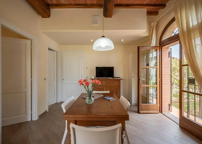 住宿加早餐酒店 Podere Vignanova & 4*