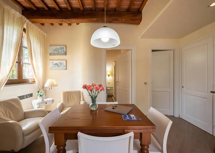 Podere Vignanova & 住宿加早餐酒店 4*