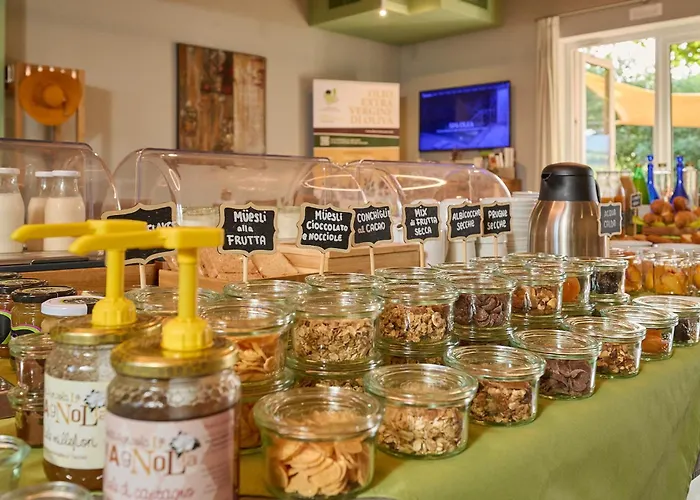 Podere Vignanova & 4* 卡斯塔涅托卡尔杜奇