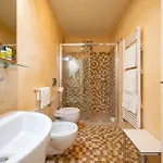 Podere Vignanova & Oda ve Kahvaltı Castagneto Carducci