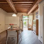 Podere Vignanova & 4*