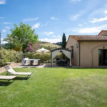 Podere Vignanova & Bed and Breakfast Castagneto Carducci