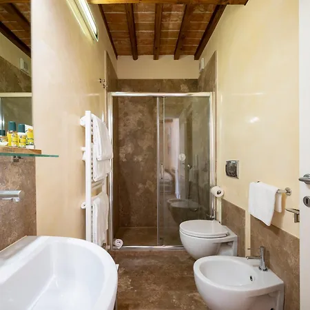 Podere Vignanova & Castagneto Carducci