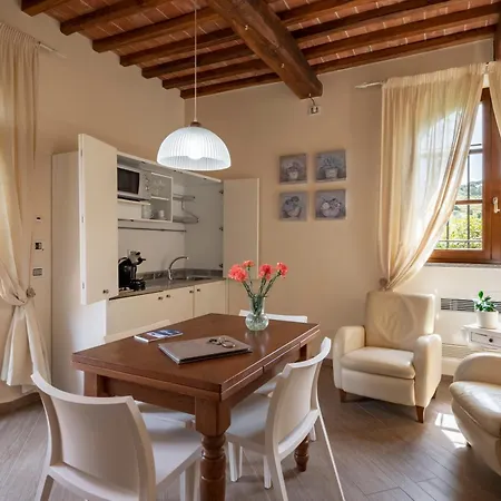 B&B Podere Vignanova & 카스타니에토카르두치