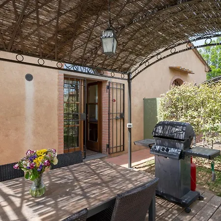 Podere Vignanova & Bed and Breakfast Castagneto Carducci