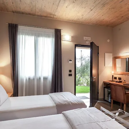 Podere Vignanova & Bed and Breakfast Castagneto Carducci