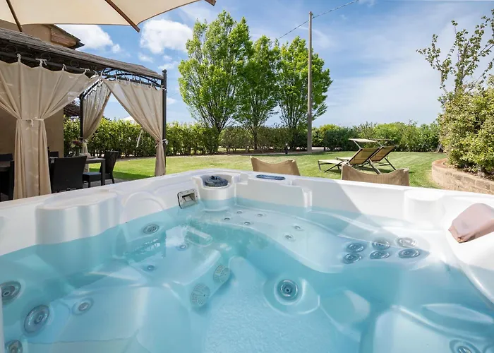 Bed & Breakfast Podere Vignanova & 4*