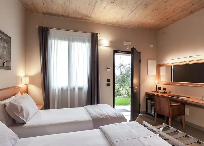 Podere Vignanova & Bed & Breakfast Castagneto Carducci